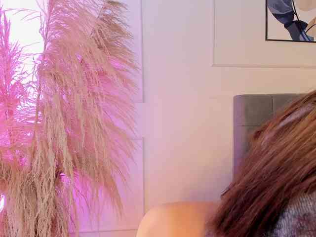 Nicole_Voshkie