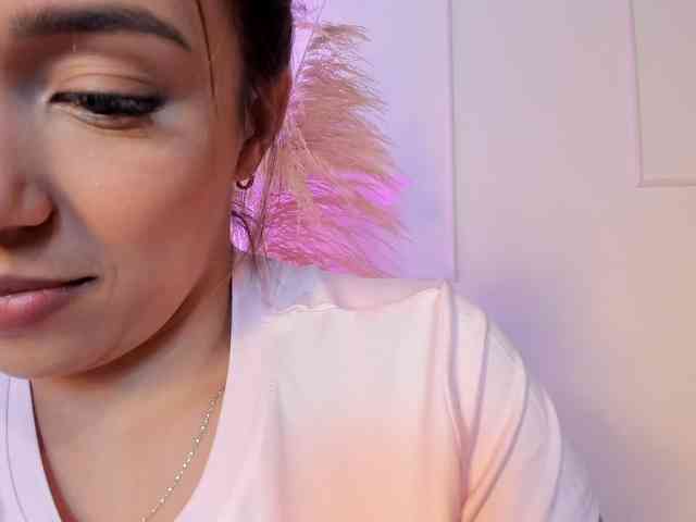 Nicole_Voshkie webcam