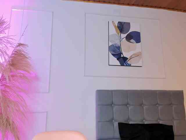 Nicole_Voshkie