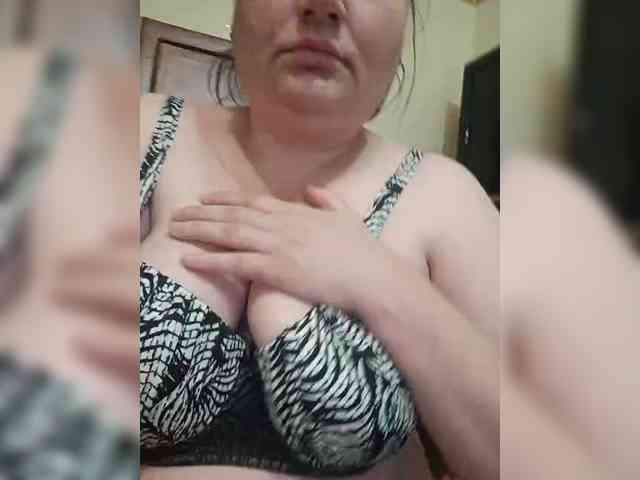 XAriannaX webcam