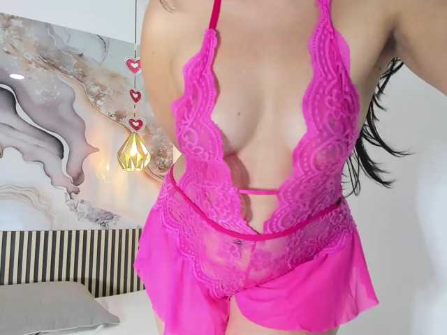 EvelynSweet live cam on BongaCams