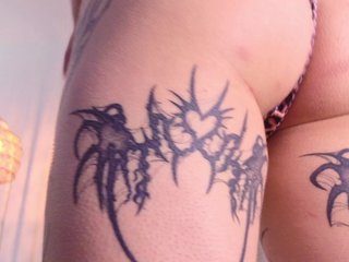 Yuriko-May Porn Show