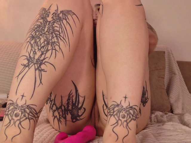 Yuriko-May live webcam show