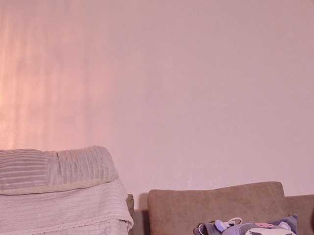 Yuriko-May live cam on BongaCams