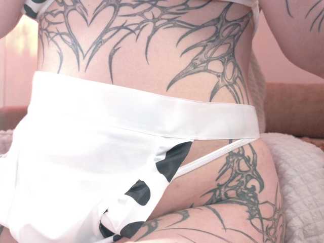 Yuriko-May's BongaCams show and profile