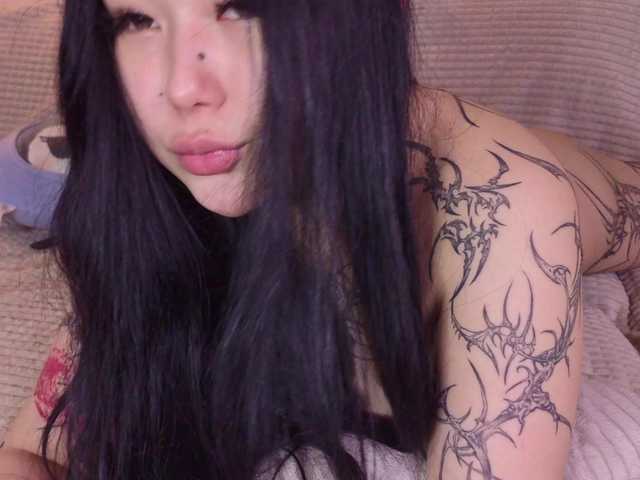 Yuriko-May Live Cam on BongaCams