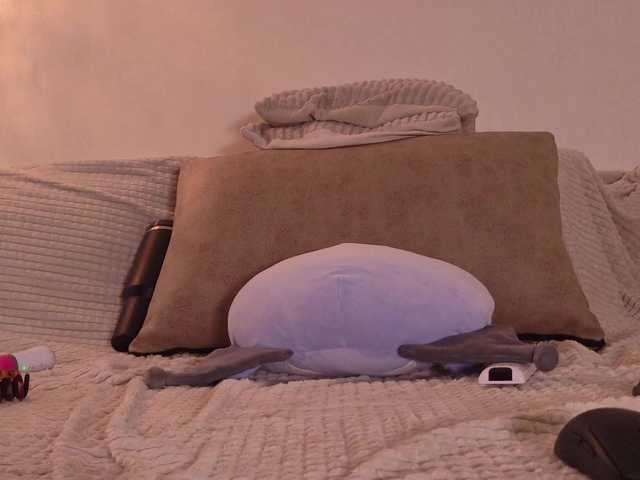 Yuriko-May live cam on BongaCams