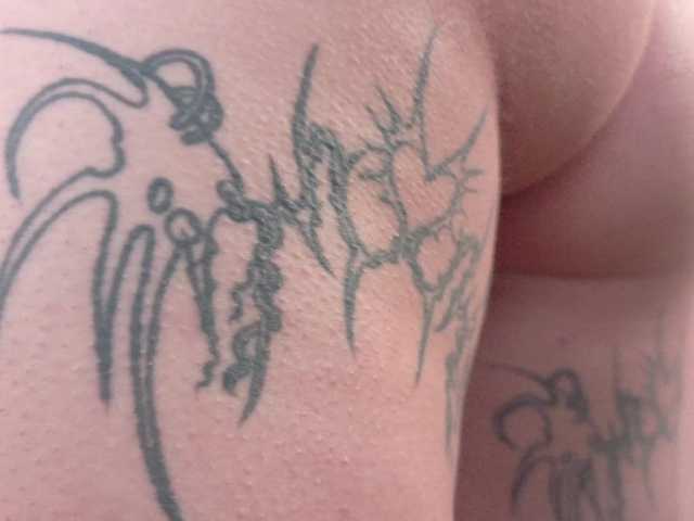 Yuriko-May's BongaCams show and profile