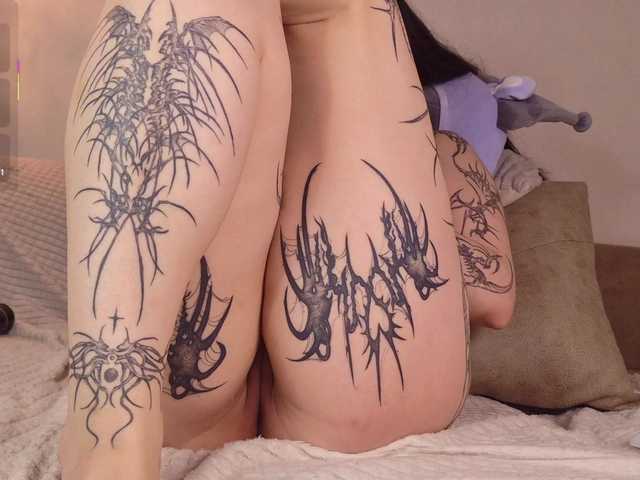 Yuriko-May live cam on BongaCams