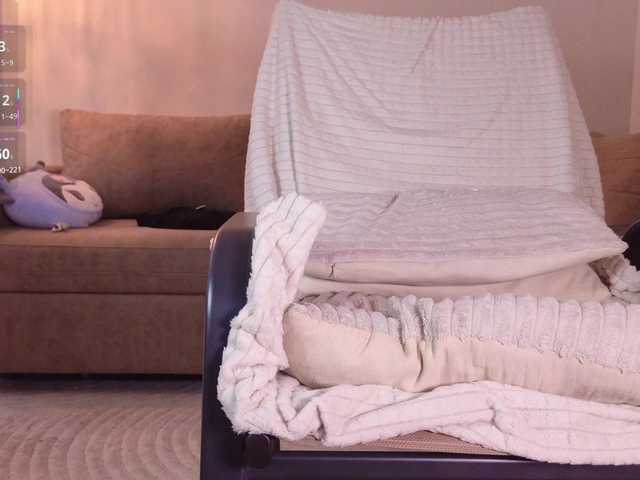 Yuriko-May live cam on BongaCams