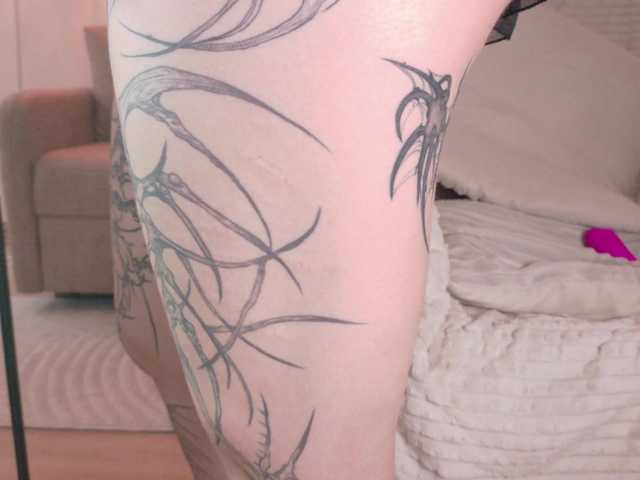Yuriko-May live cam on BongaCams