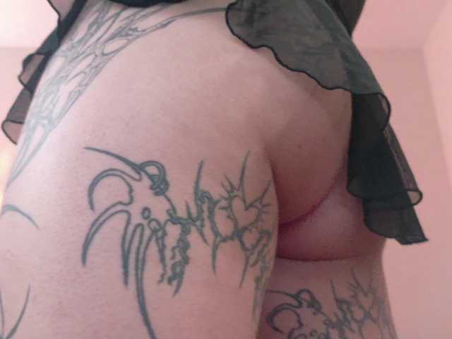  Yuriko-May chat room