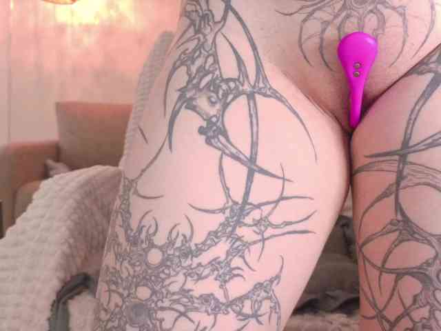 Yuriko-May Live Webcam on BongaCams