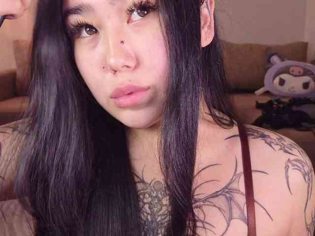 Yuriko-May webcam