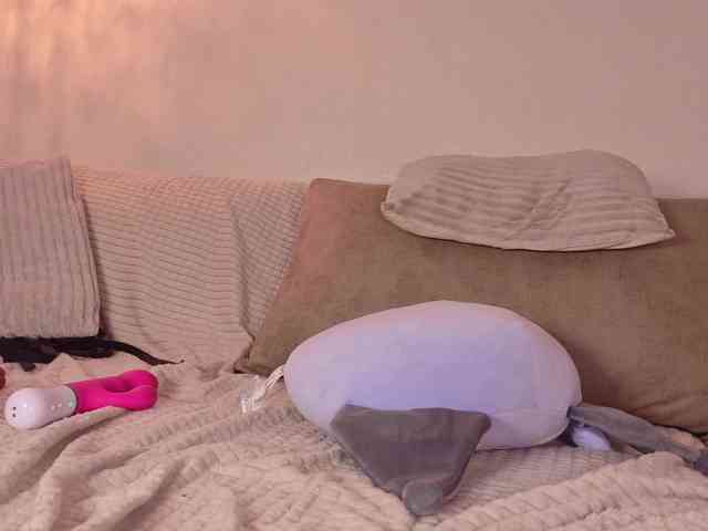 Yuriko-May webcam