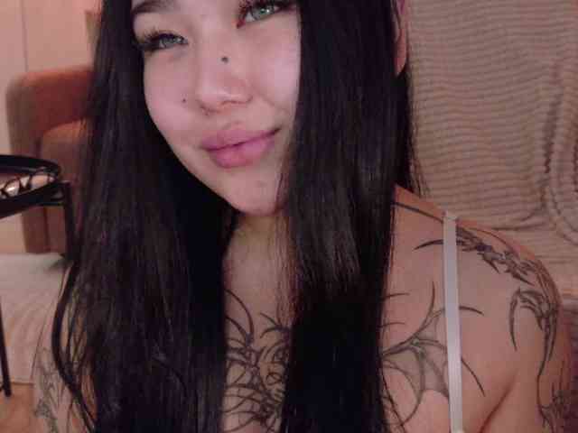 Yuriko-May webcam