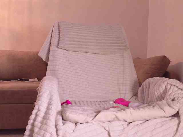 Yuriko-May webcam