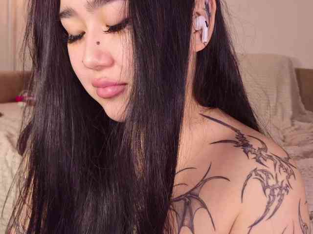 Yuriko-May webcam