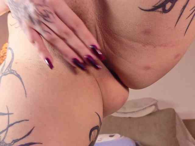 Yuriko-May webcam