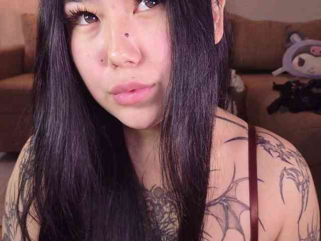 Yuriko-May webcam