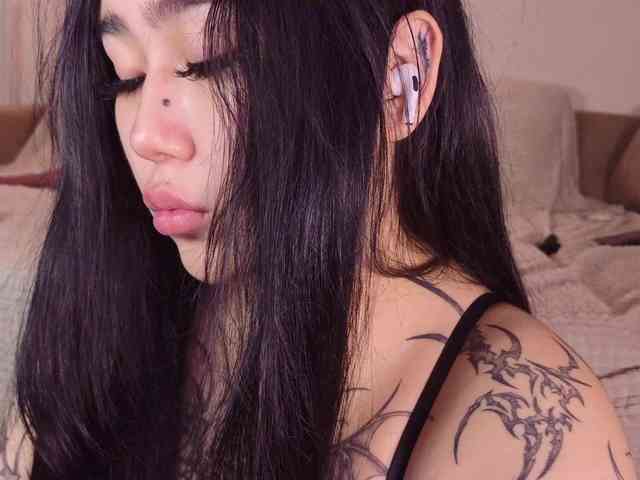 Yuriko-May webcam