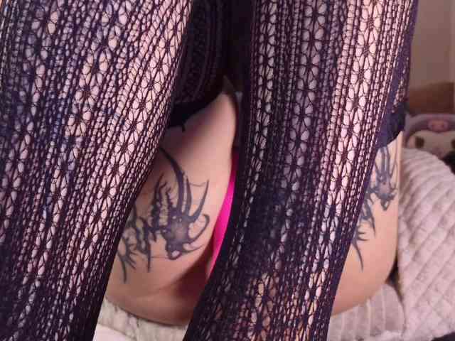 Yuriko-May webcam
