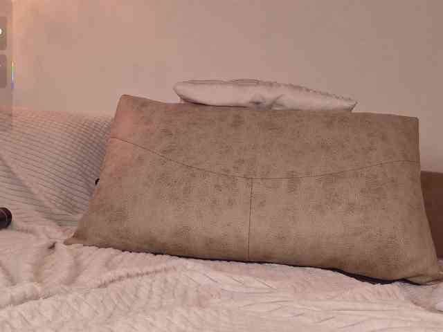 Yuriko-May Sex Cam Show
