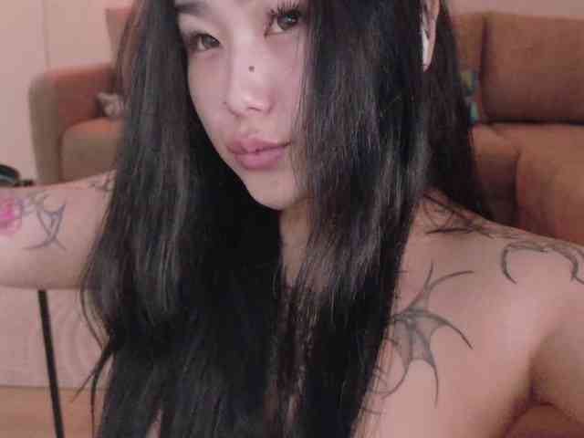 Yuriko-May webcam