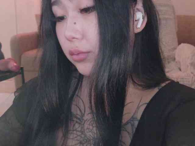 Yuriko-May webcam