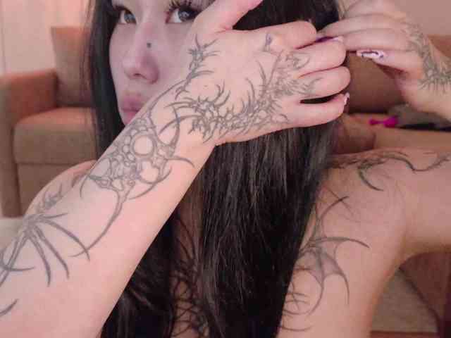 Yuriko-May webcam