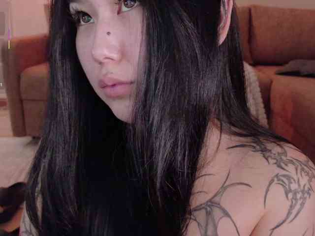 Yuriko-May webcam