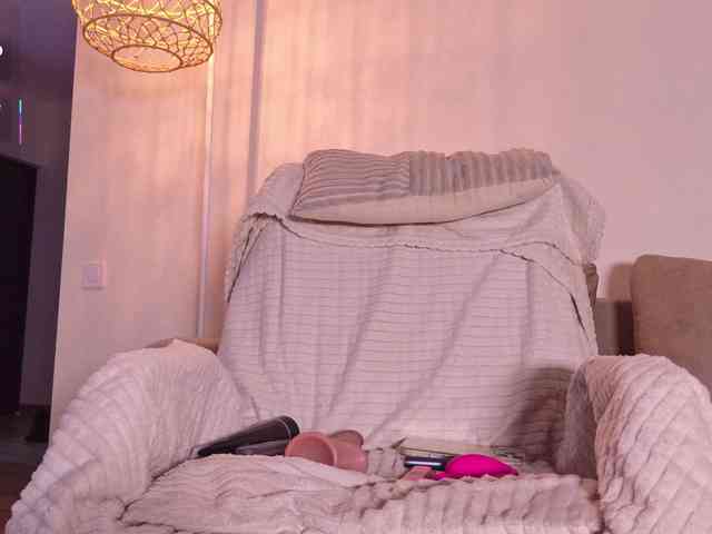 Yuriko-May webcam