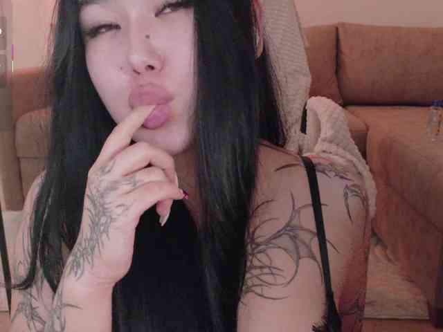 Yuriko-May webcam