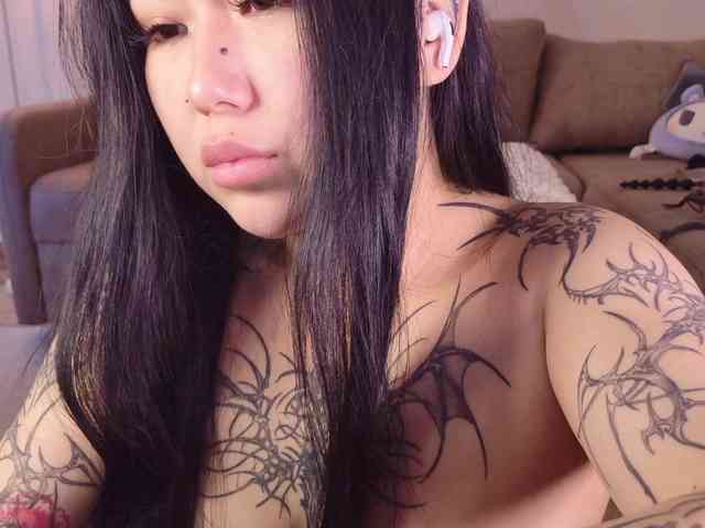 Yuriko-May webcam