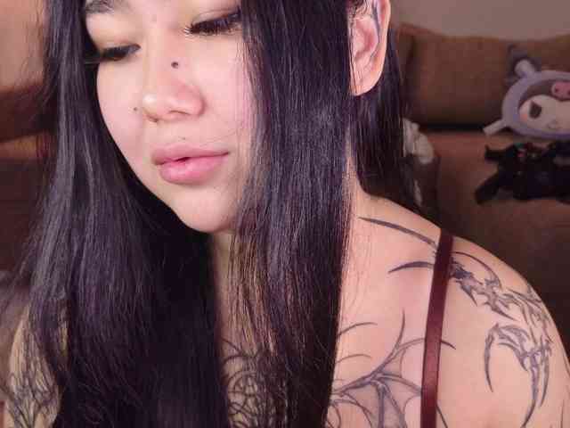 Yuriko-May webcam