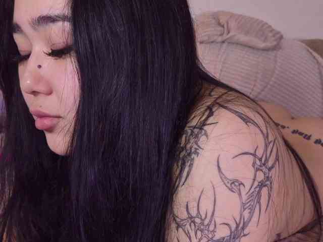 Yuriko-May webcam