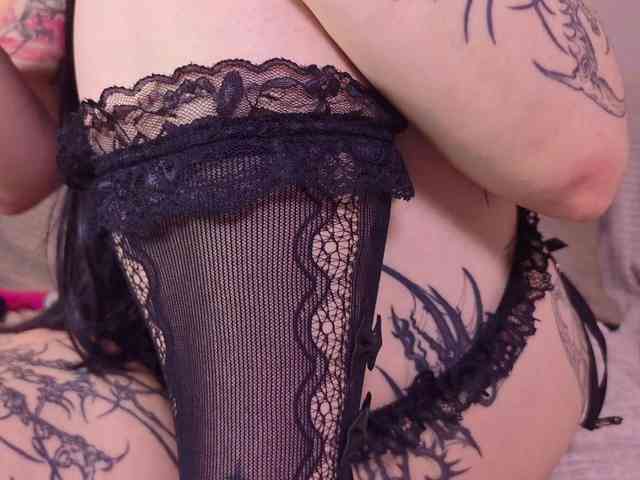 Yuriko-May webcam