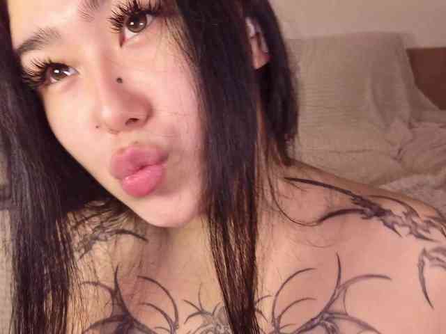 Yuriko-May webcam