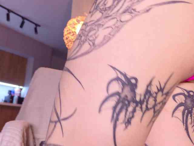 Yuriko-May webcam