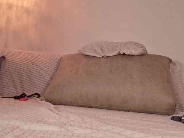 Yuriko-May Sex Cam Show