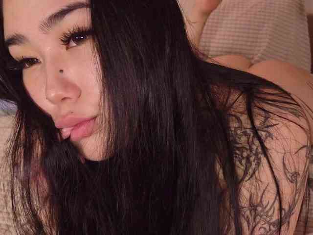 Yuriko-May webcam