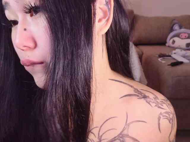 Yuriko-May webcam