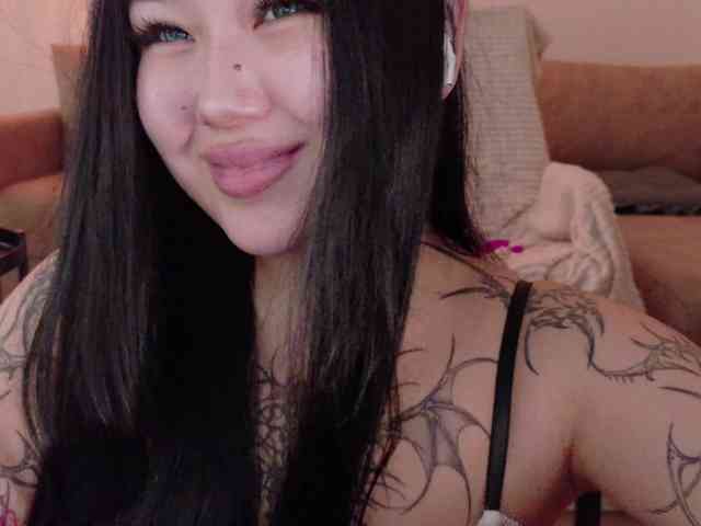 Yuriko-May webcam