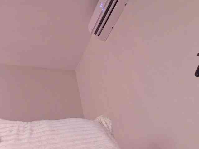 Yuriko-May webcam
