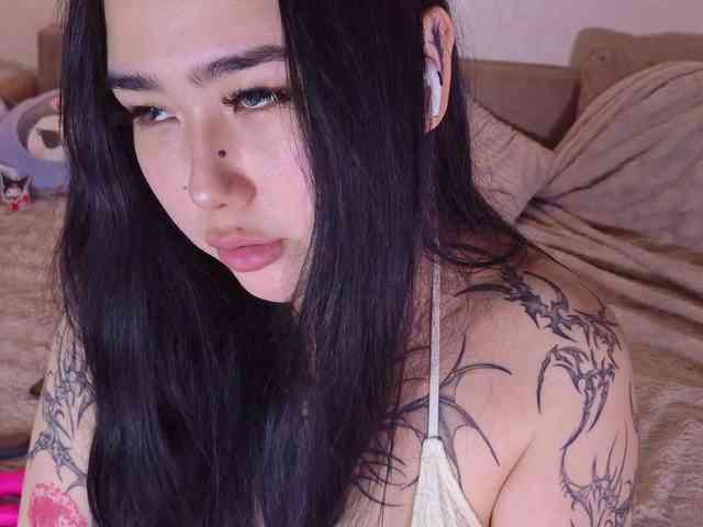 Yuriko-May webcam