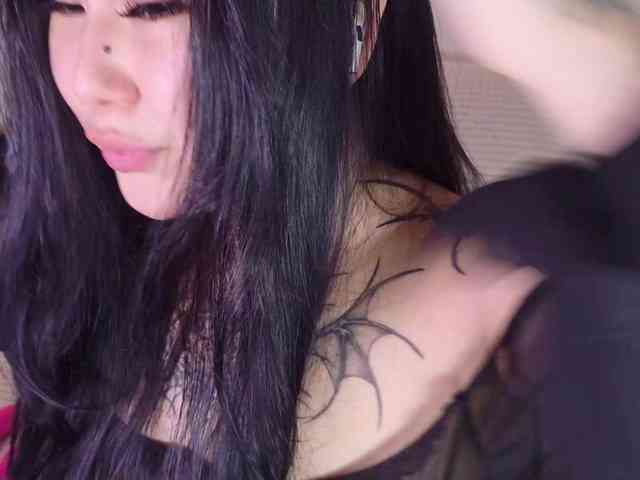 Yuriko-May webcam