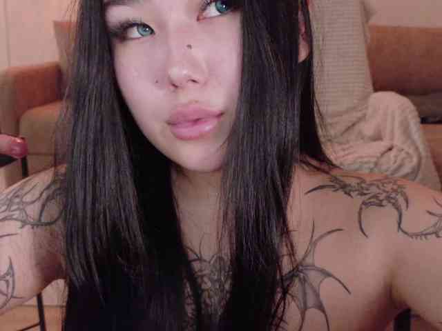 Yuriko-May webcam