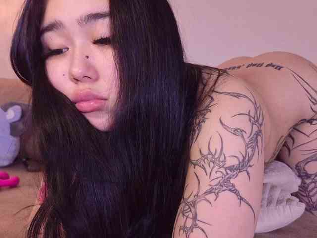 Yuriko-May webcam