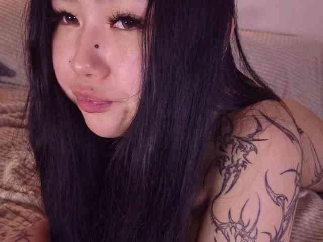 Yuriko-May webcam