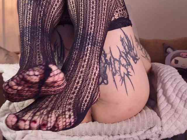 Yuriko-May webcam